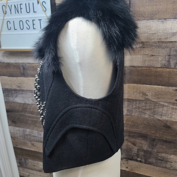 TOV Holy G Inc vest - Picture 6 of 17